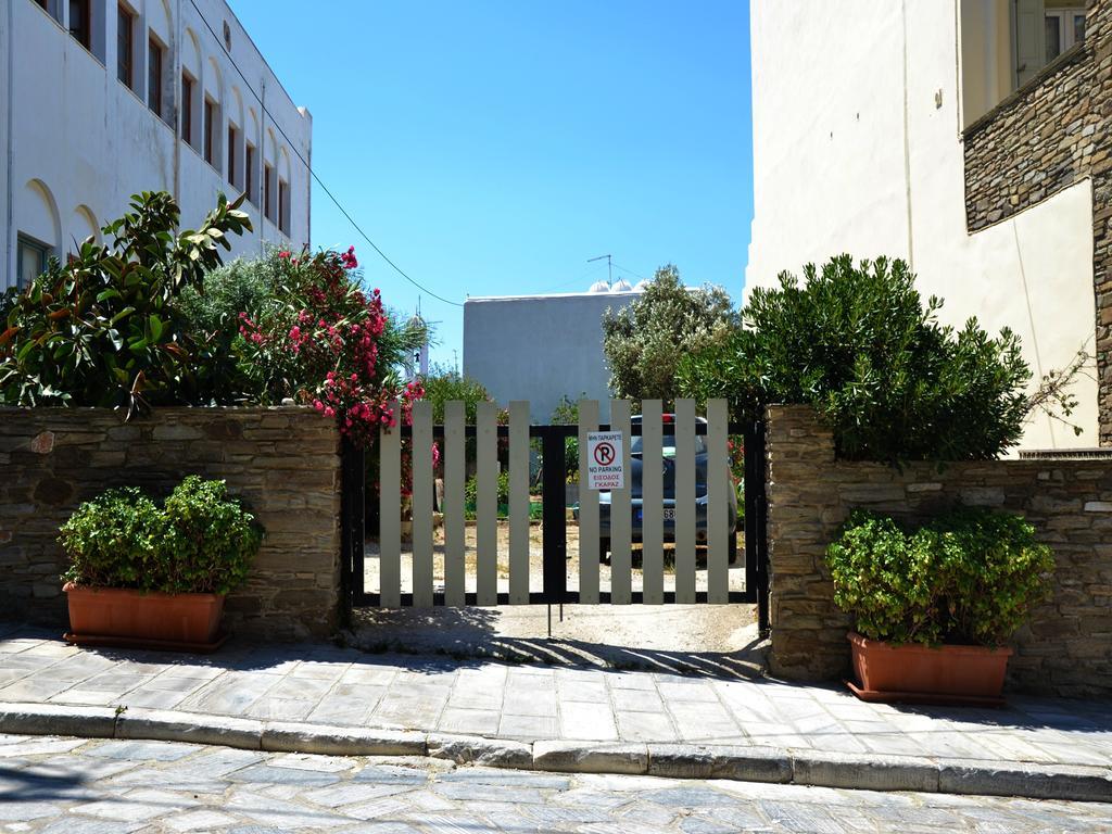Tiniotissa Studios Tinos Exterior photo